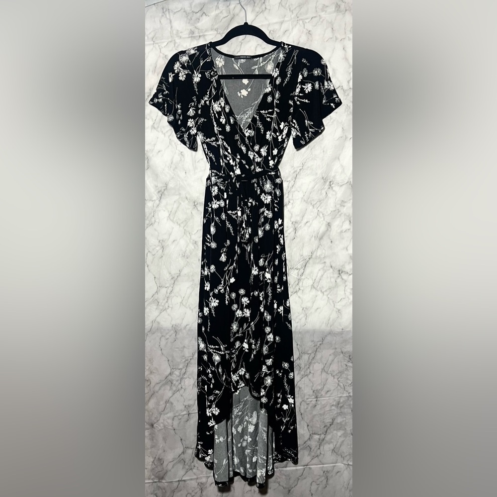 Floral Maxi Garden Party Wrap Summer Dress XS West Kei High Low Black and White